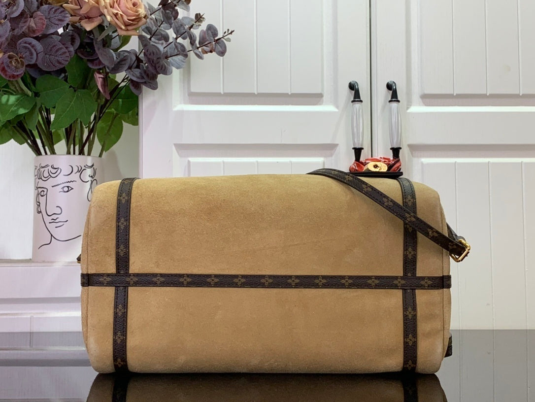 Express Shoulder Bag